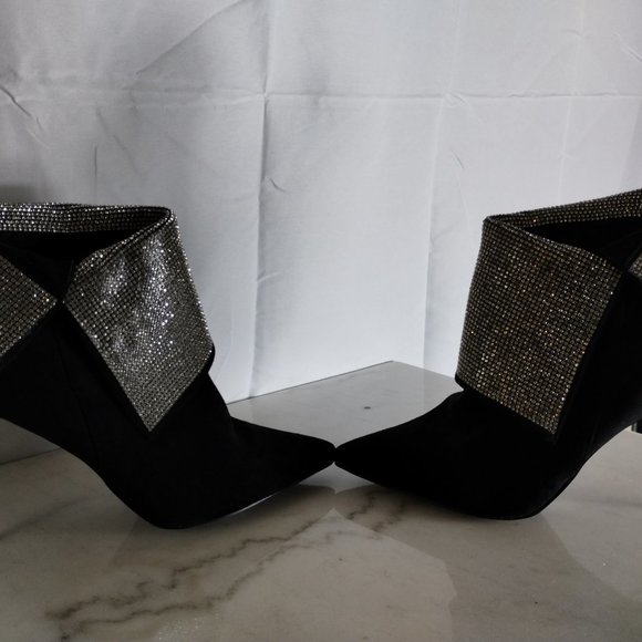 Let the sparkle begin - Picture 4 of 6